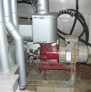 The MPB peripheral pumps run at temperatures of up to 130°C; heating is provided by steam at 145°C